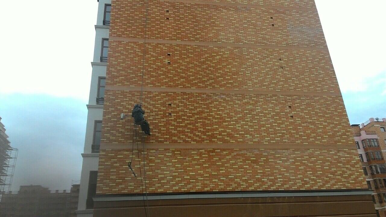Услуги промышленного альпинизма фото
